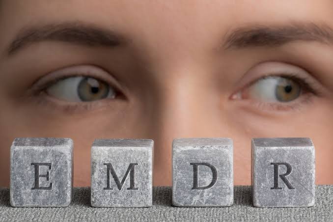 EMDR therapy session